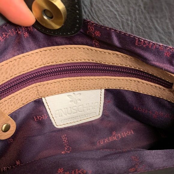 Vegas Crossbody bag - Picture 5 of 6